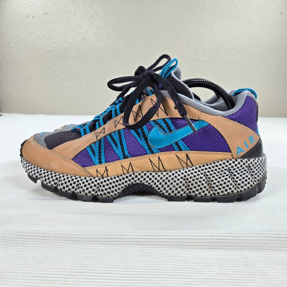 Nike Air Humara 17 "Elemental Gold Neo Turquoise" Shoe Men's Size 9.5